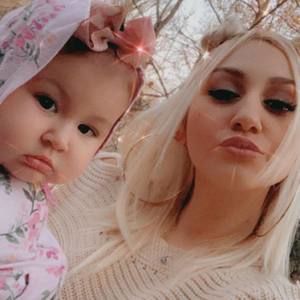 Meet your Posher, Josette